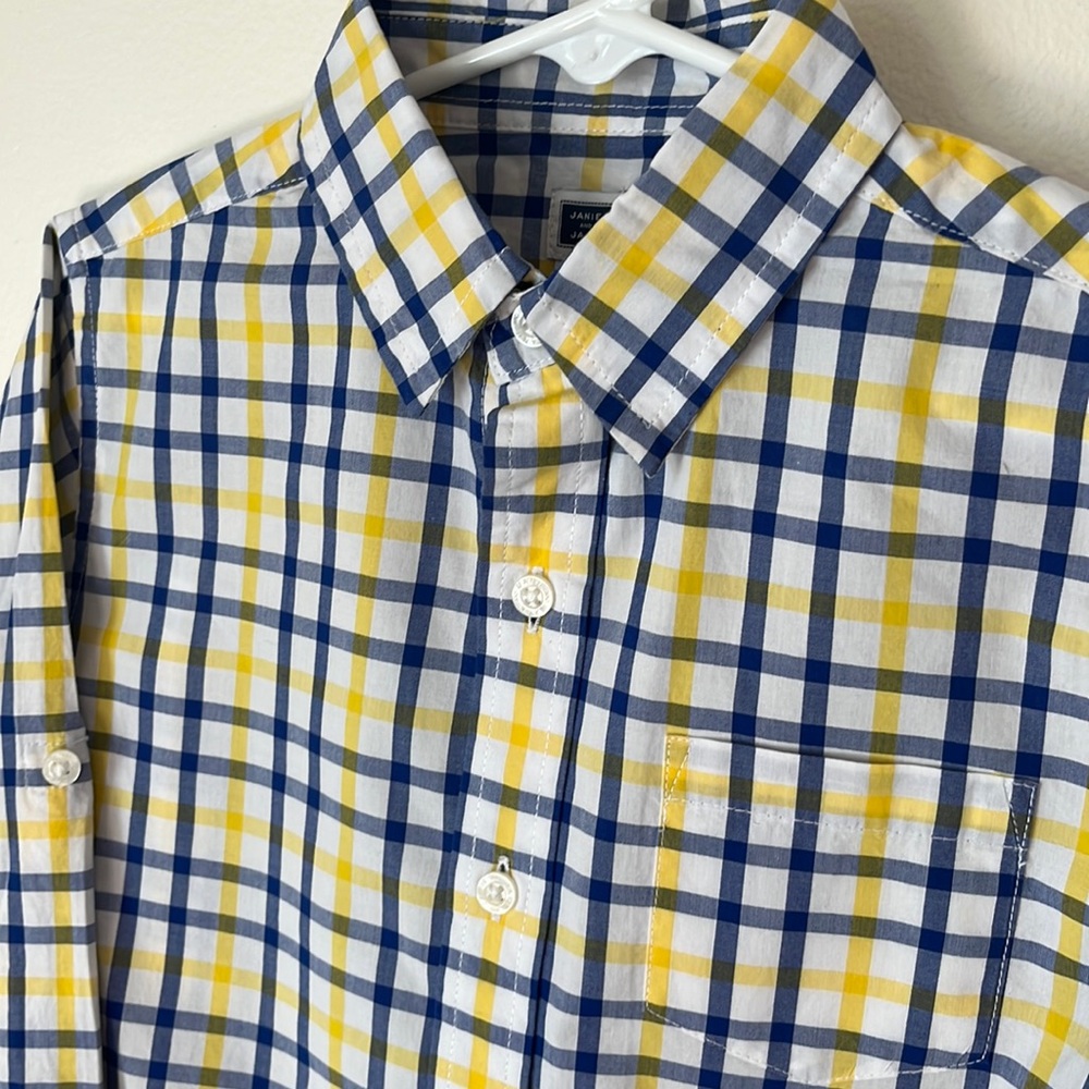 Janien Jack size 5 button down shirt